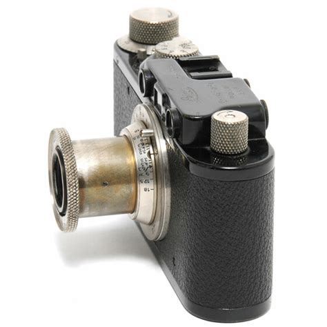 The Leica Lens from 1933: A Revolutionary Optical Masterpiece