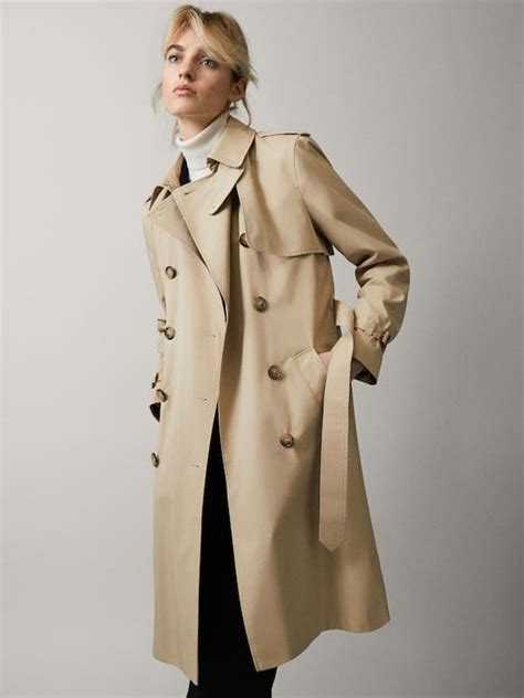 The Long Trench Coat: A Timeless Essential in Your Wardrobe