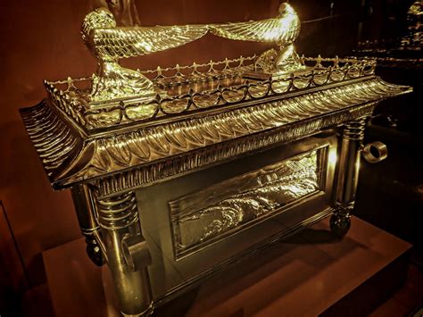 The Lost Ark of the Covenant Solving the 2500-Year-Old Mystery of the Fabled Biblical Ark PDF