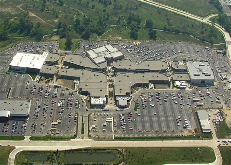 The Mall at Partridge Creek