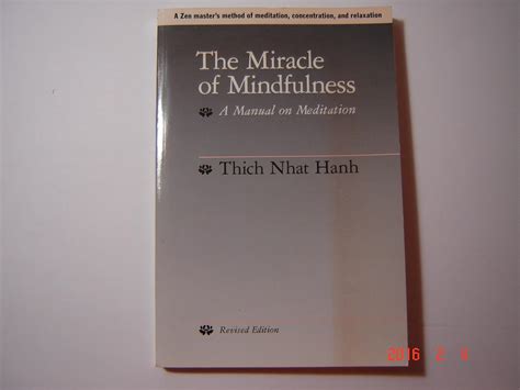 The Miracle of Mindfulness: A Manual on Meditation Kindle Editon