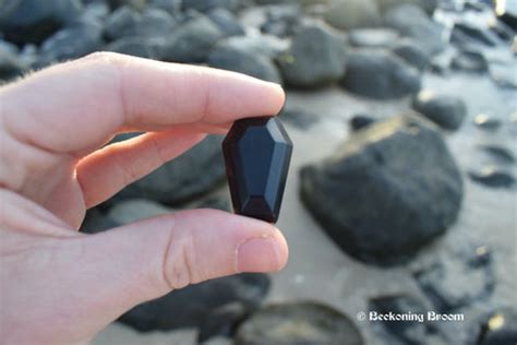 The Mystical Power of Black Tourmaline