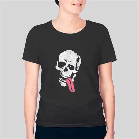 The Origin and Significance of the Jesse Pinkman Skull Shirt