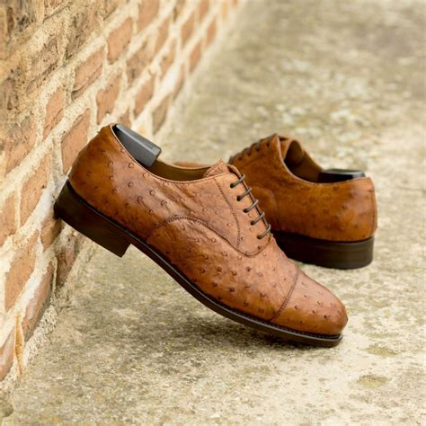 The Oxford Shoe: A Timeless Classic with Enduring Style