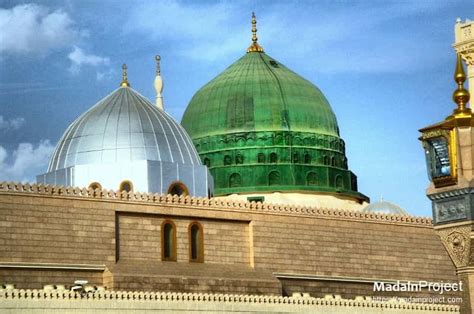 The Palace of the Green Dome: A Tapestry of History