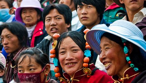 The People of Tibet Reader