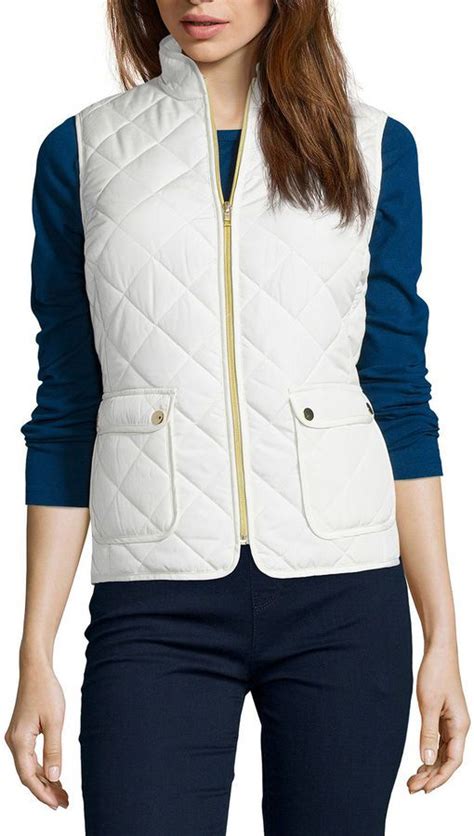 The Perfect Winter Staple: Women's Puff Vests