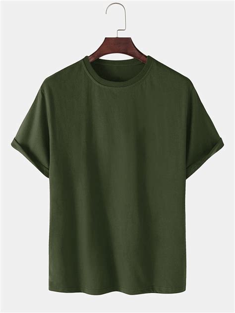 The Perks of a Solid Color Round Neck Shirt