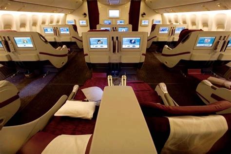 The Qatar Airways 777-300ER: A Flagship of Luxury and Efficiency