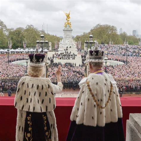 The Queen's Robes: A Symbol of Sovereignty and Cultural Heritage