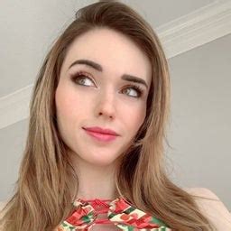 The Quieting Game: A Comprehensive Exploration of Amouranth's Phenomenal Online Presence