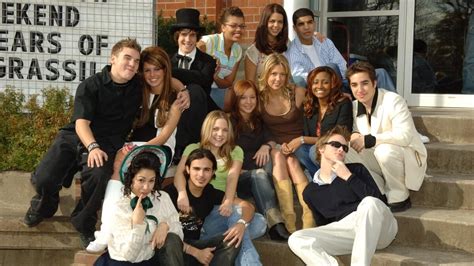 The Revival of Degrassi Fashion