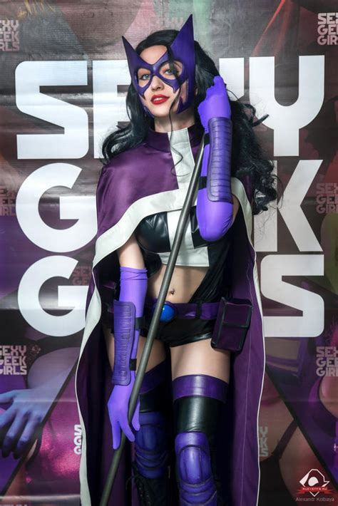 The Rise of the Huntress in Contemporary Cosplay: