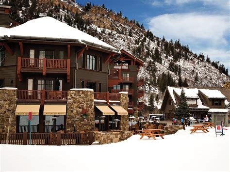 The Ritz-Carlton, Colorado Aspen: A 5-Star Escape to the Rockies