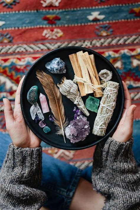 The Science Behind Crystals and Meditation