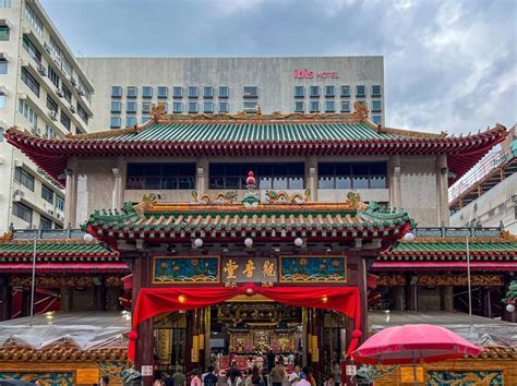 The Serenity of Kwan Im Thong Hood Cho Temple: A Haven of Peace and Reflection