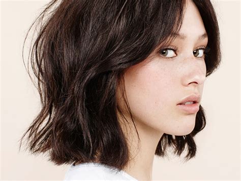 The Shoulder Length Layered Bob Cut: A Timeless and Versatile Style