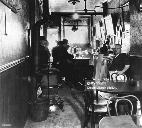 The Speakeasies of 1932