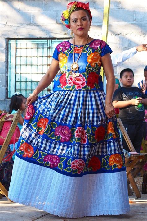 The Tehuana Dress: 5,000 Years of Stunning Mexican Tradition