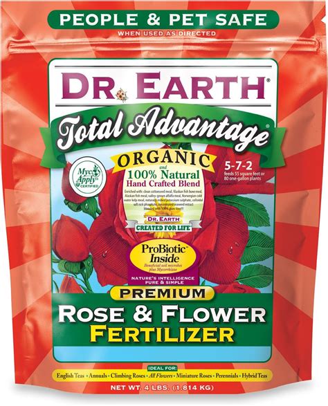 The Top 10 Organic Fertilizers for Roses