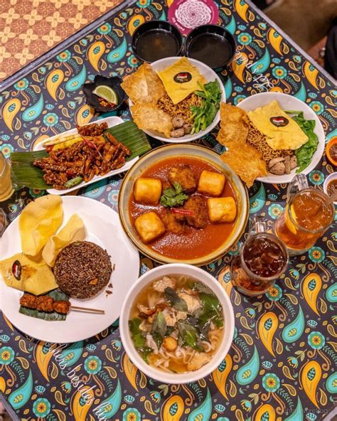 The Top 5 Vegetarian Restaurants in Bugis That Will Make You Forget About Meat