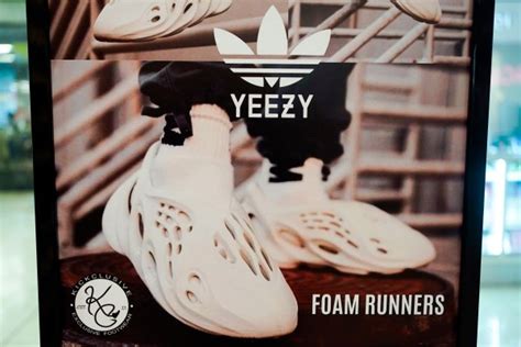 The Ultimate Guide to Acquiring Yeezy Shoes from GOAT