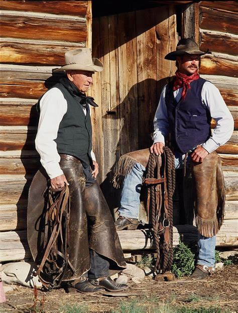 The Ultimate Guide to Authentic Cowboy Apparel: Dressing Like a True Westerner