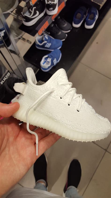 The Ultimate Guide to Baby Yeezy Sneakers: Style, Comfort, and Investment