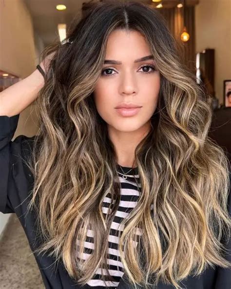 The Ultimate Guide to Balayage and Highlights