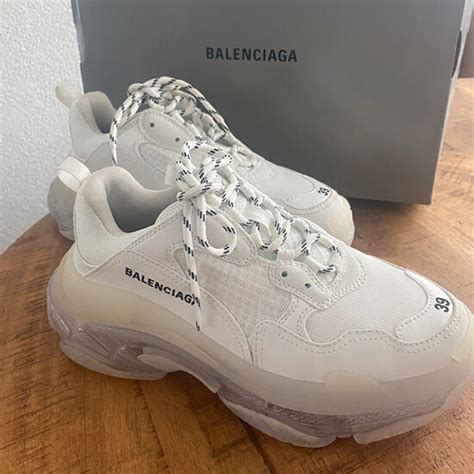 The Ultimate Guide to Balenciaga Shoes on DHgate: Authenticity, Quality, and More