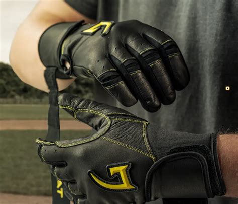 The Ultimate Guide to Baseball Gloves: Find the Perfect Fit for Your Game