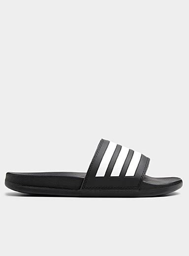 The Ultimate Guide to Black Slides for Women: Comfort, Style, and Convenience