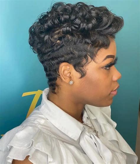 The Ultimate Guide to Black Women's Pixie Cut: Embrace Your Edge and Slay