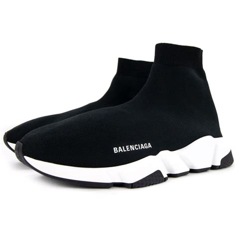 The Ultimate Guide to Black and White Balenciaga Shoes: A Statement of Sophistication and Edge