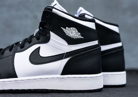 The Ultimate Guide to Black and White Jordan 1s: Style, History, and Hype