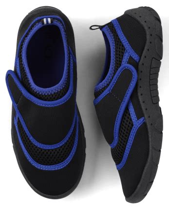 The Ultimate Guide to Boys' Water Shoes: A Comprehensive Review