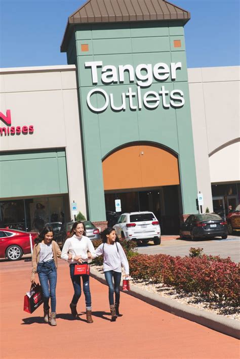 The Ultimate Guide to Branson Tanger Outlet: A Shopper's Paradise with a Twist of Fun