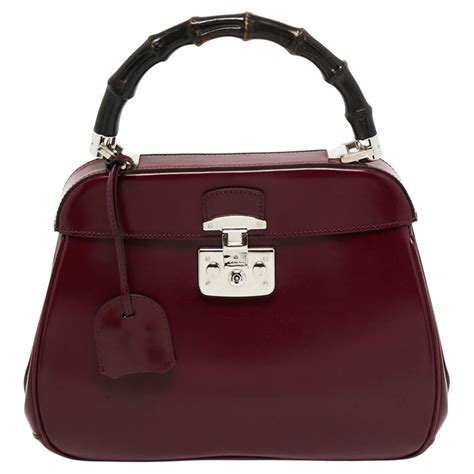 The Ultimate Guide to Burgundy Leather Purses: Sophistication and Durability