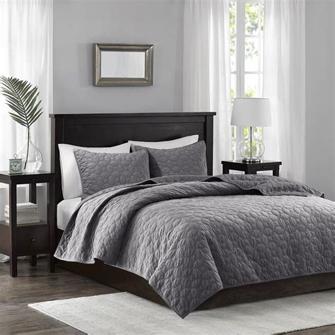 The Ultimate Guide to California King Bed Sheets: Comfort, Luxury, and Style