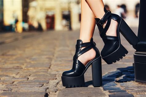 The Ultimate Guide to Chloe Boots: Exploring the Pinnacle of Fashion and Footwear