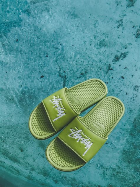 The Ultimate Guide to Choosing Beachwear Slippers: Comfort, Style, and Sustainability