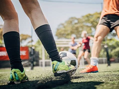 The Ultimate Guide to Choosing and Using Turf Football Cleats