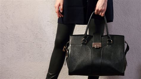 The Ultimate Guide to Choosing the Perfect Handbag or Backpack for Your Needs