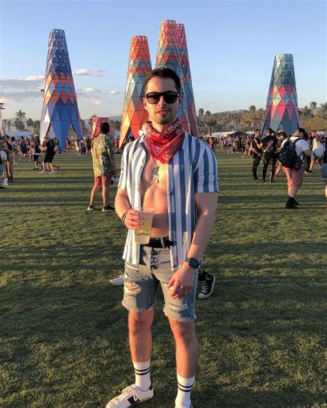 The Ultimate Guide to Coachella Fashion for Men: Elevate Your Style in the Desert