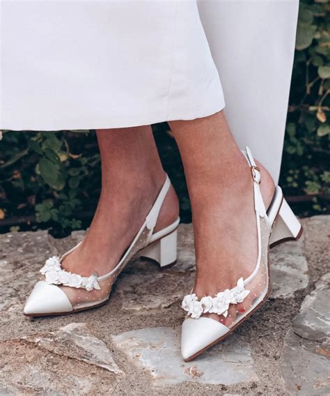 The Ultimate Guide to Comfy Shoes for Your Wedding: Say Goodbye to Sore Feet!