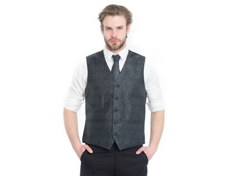 The Ultimate Guide to Cotton Vests: A Comprehensive Exploration