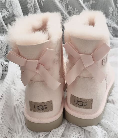 The Ultimate Guide to Cozy and Chic: Embrace the Style of Bow Pink UGGs