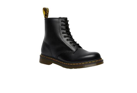 The Ultimate Guide to Dr. Martens Oxfords: Footwear with Unparalleled Style and Durability