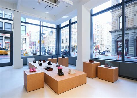 The Ultimate Guide to Ecco Soho: A Comprehensive Exploration of Unparalleled Style and Comfort