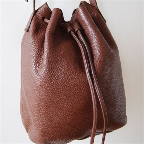 The Ultimate Guide to Embracing the Style and Functionality of Leather Drawstring Bags